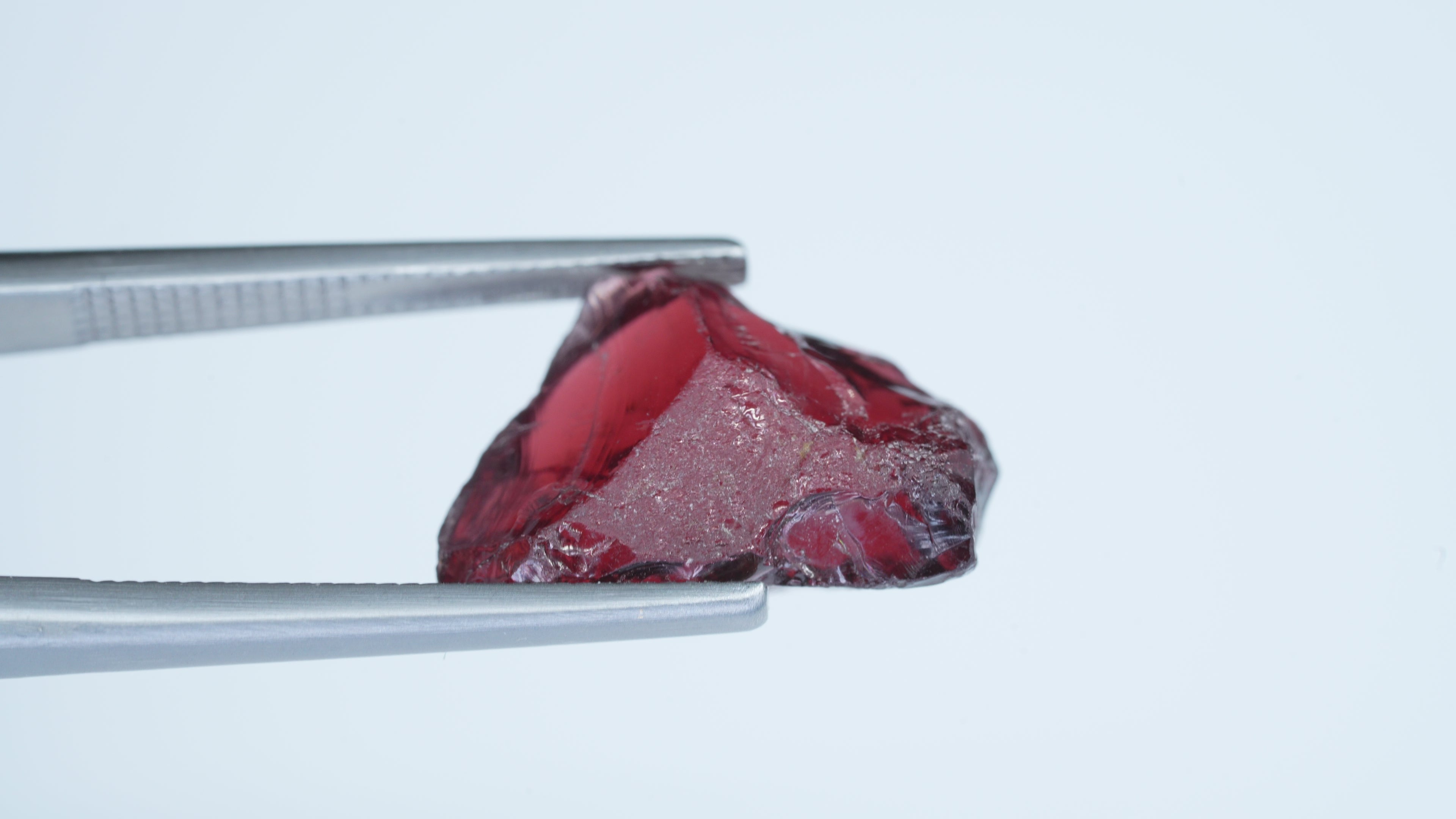11.14ct Pyrope-Almandine Garnet - Niassa, Mozambique