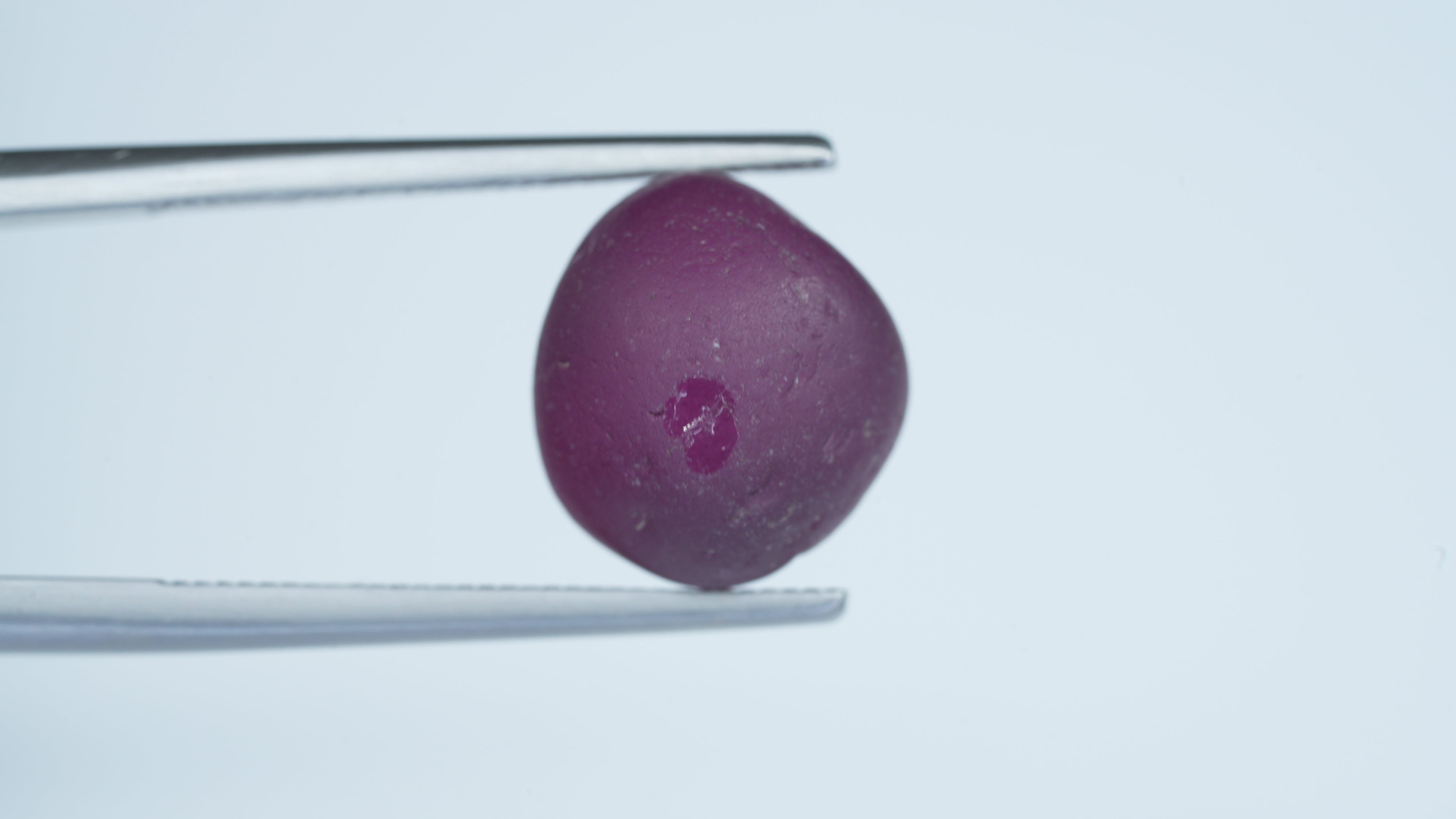 10.17ct Rhodolite Garnet - Tanga, Tanzania