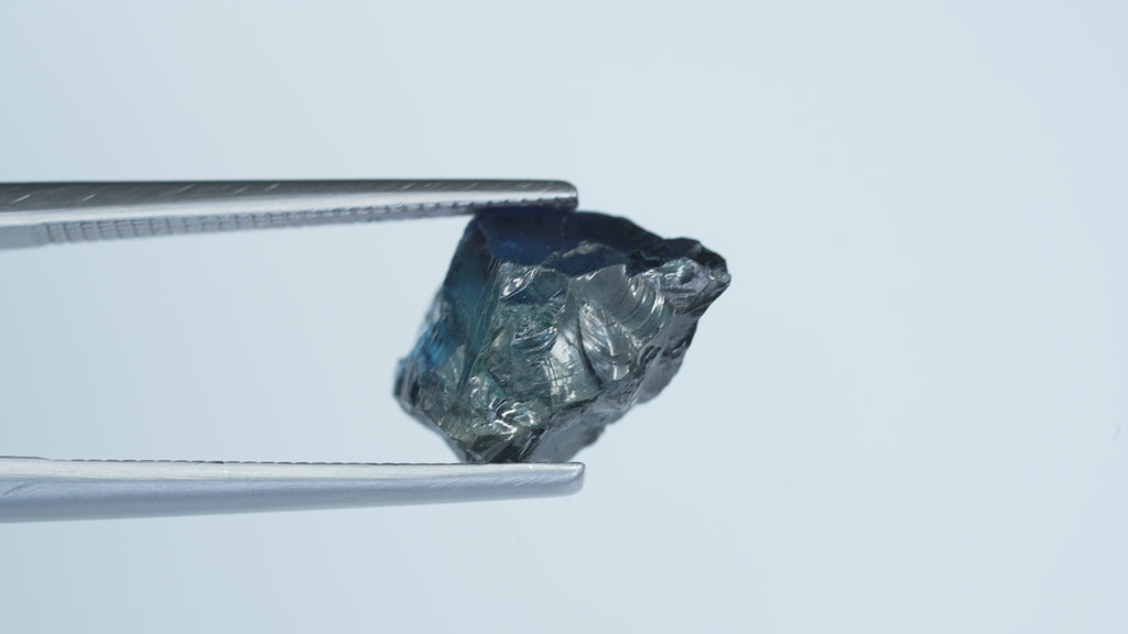 6.5ct Parti color Sapphire - Garba Tula, Kenya