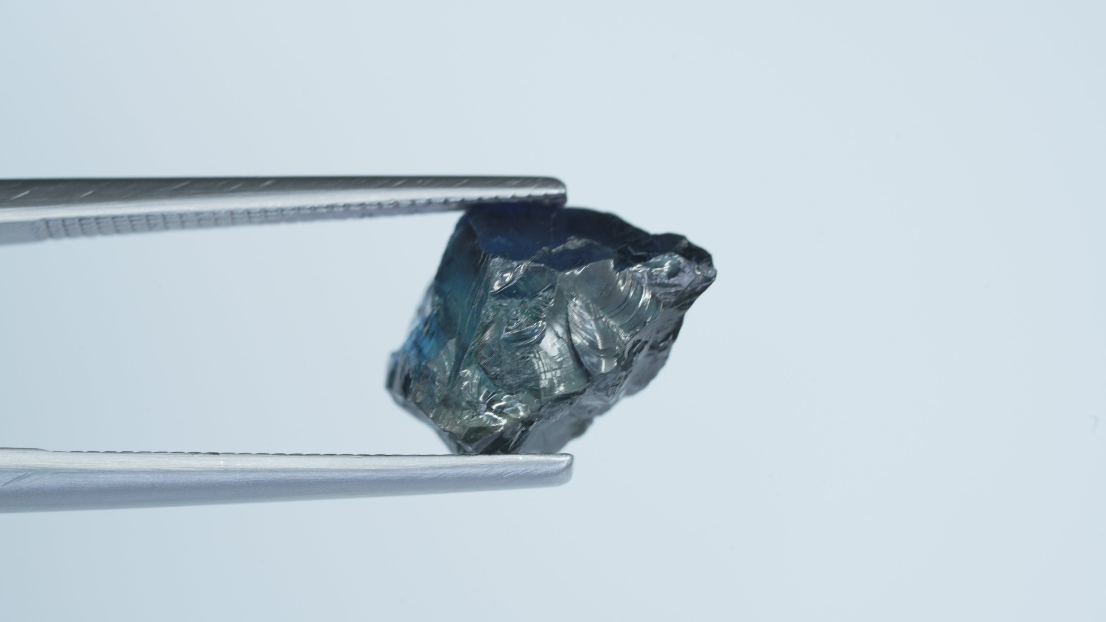 6.5ct Parti color Sapphire - Garba Tula, Kenya