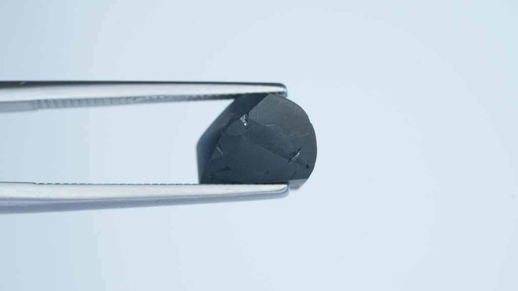 5.04ct Bi-color Sapphire - Garba Tula, Kenya