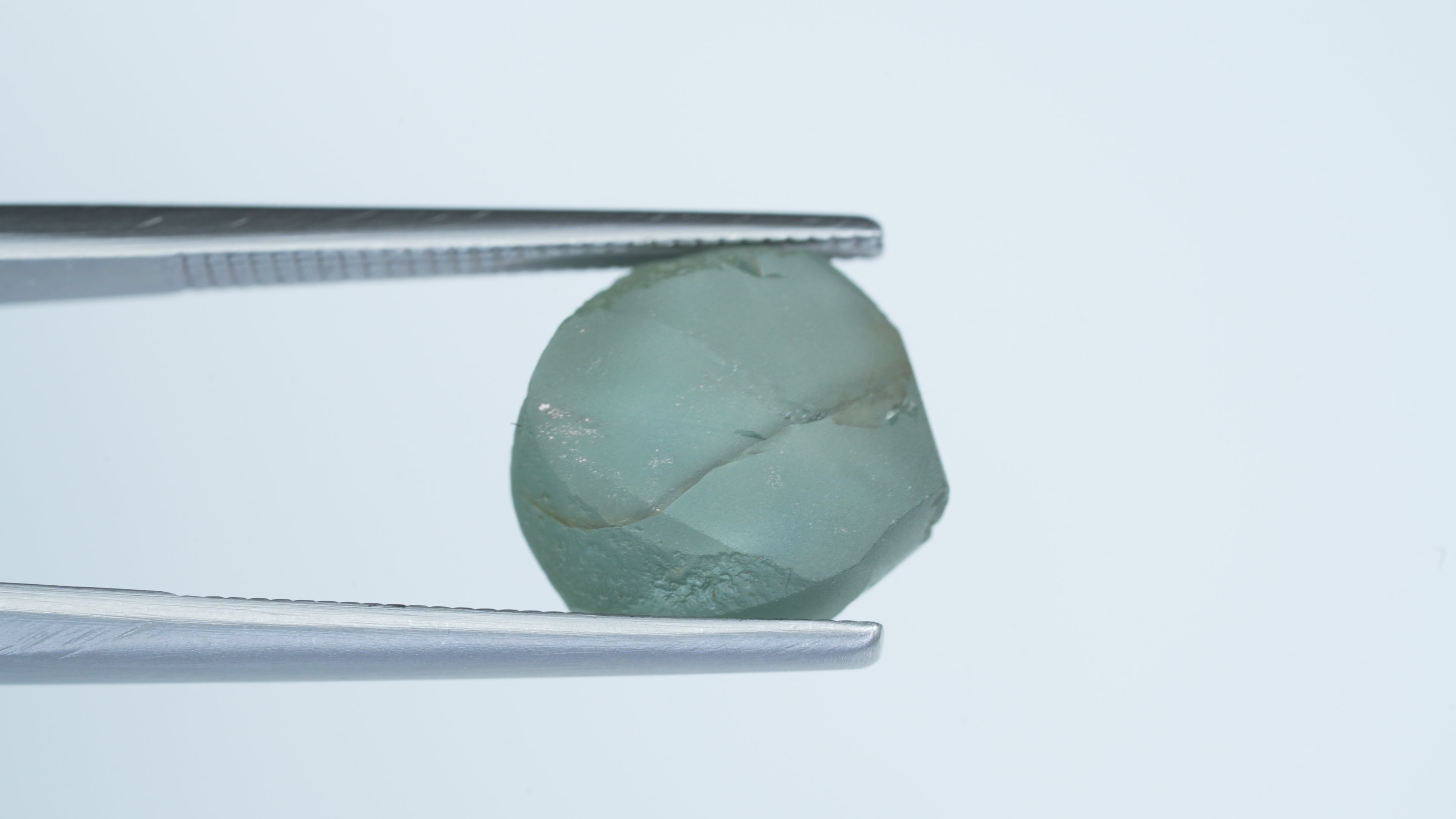 8.3ct Corundum Sapphire - Missouri River, Montana, USA