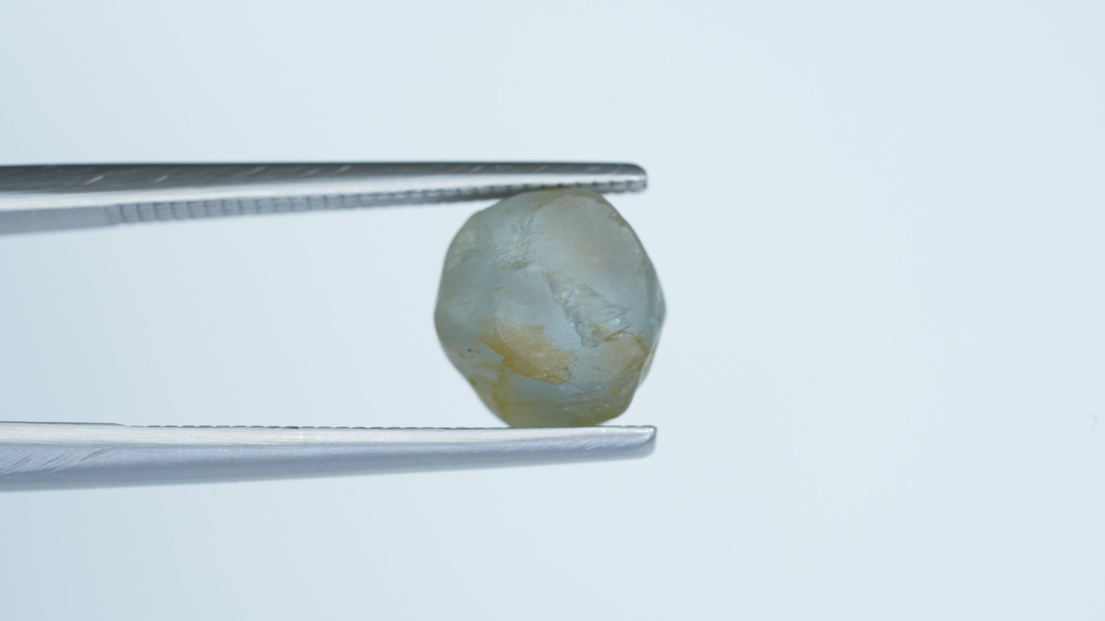 4.94ct Corundum Sapphire - Missouri River, Montana, USA