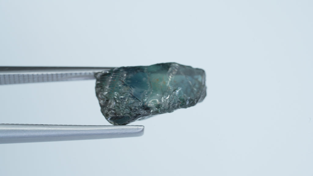 6.61ct Bi-color Sapphire - Garba Tula, Kenya